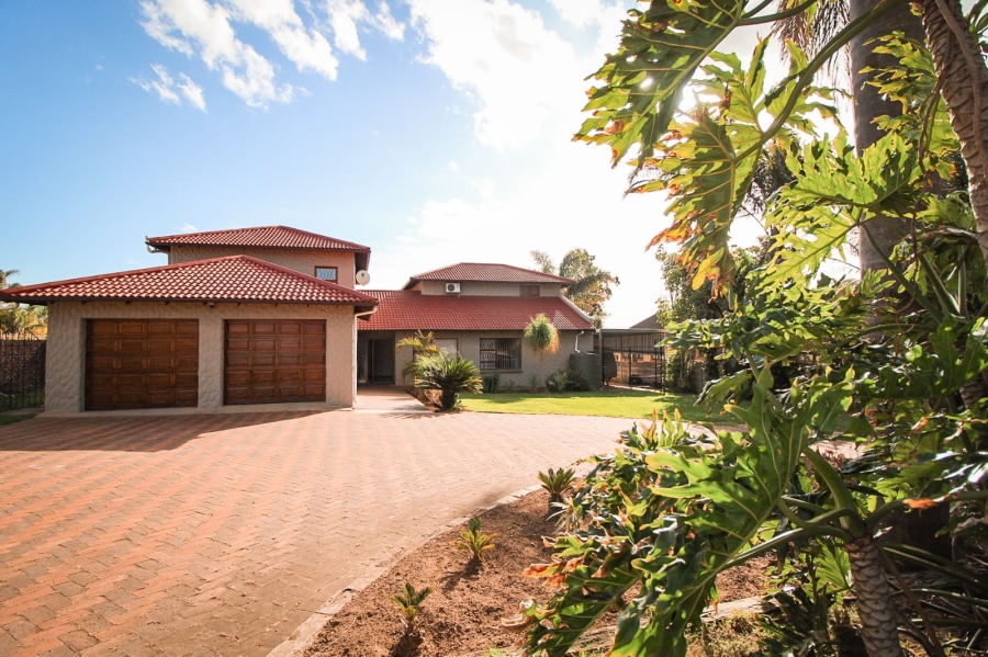 4 Bedroom Property for Sale in Winterhoek Park Eastern Cape